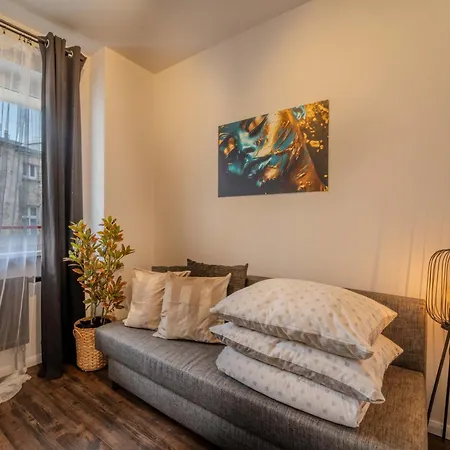 Apartament New Large Modern - Center - 60m2 - Lift - Parking *